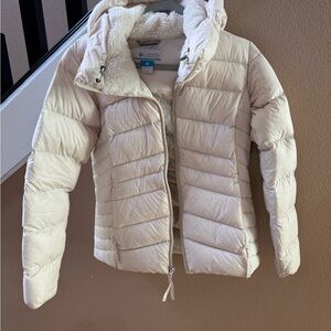 Columbia Women's Off-White Puffer Jacket